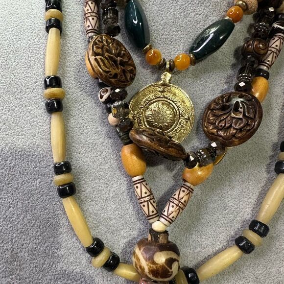 Lot of 4 Safari Tribal Necklaces Nice Worn Together or Separate Gorgeous Pieces - Picture 3 of 7